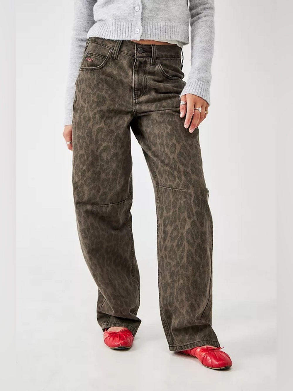 Urban Outfitters BDG Logan Boyfriend Leopard Print Jeans